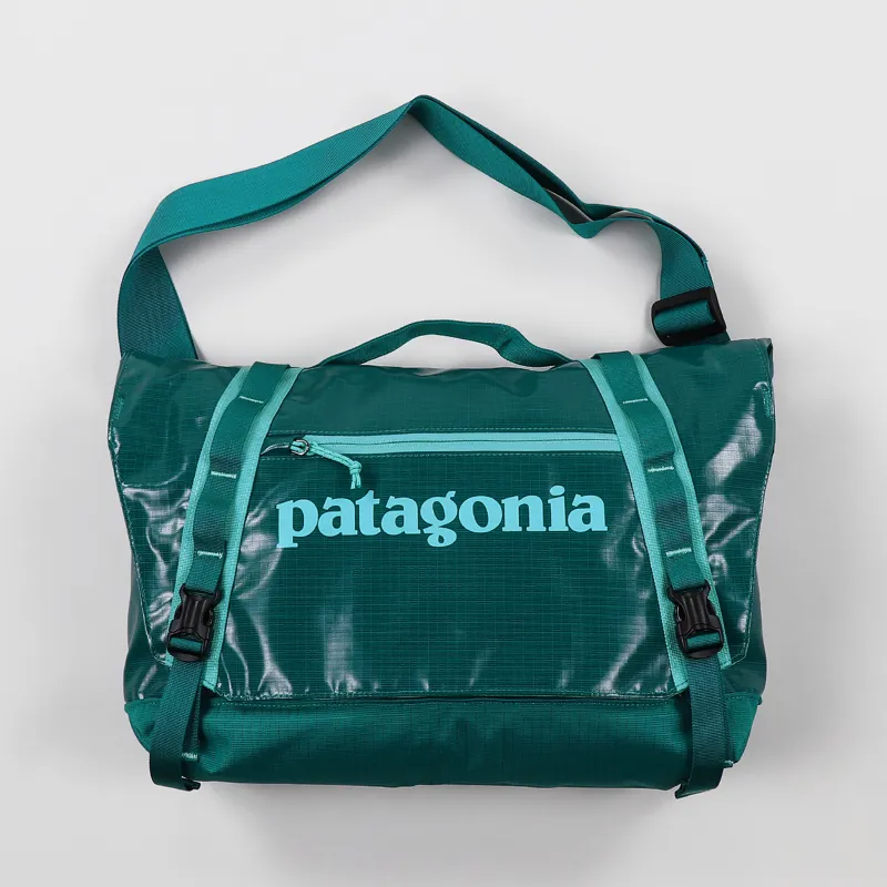patagonia mini messenger bag blue Mass  The Black Hole Mini MLC is ideal as a carry Black Hole Mini MLC 30L