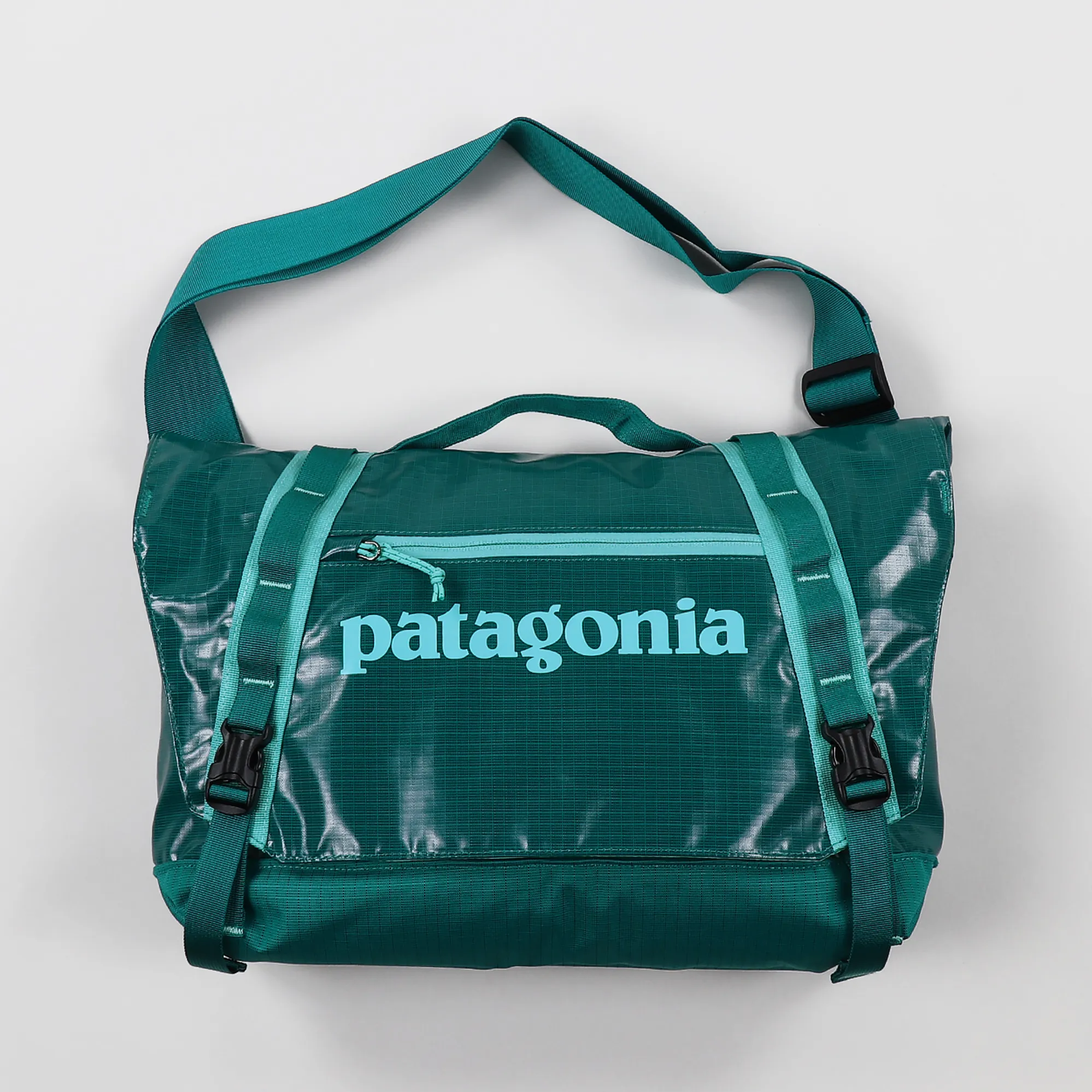 patagonia mini messenger bag blue Mass The Black Hole Mini MLC is ideal as a carry Black Hole Mini MLC 30L