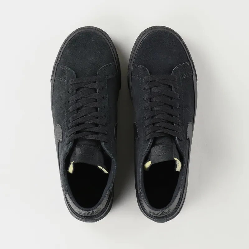 Nike SB Blazer Chukka Shoes Black Black-9