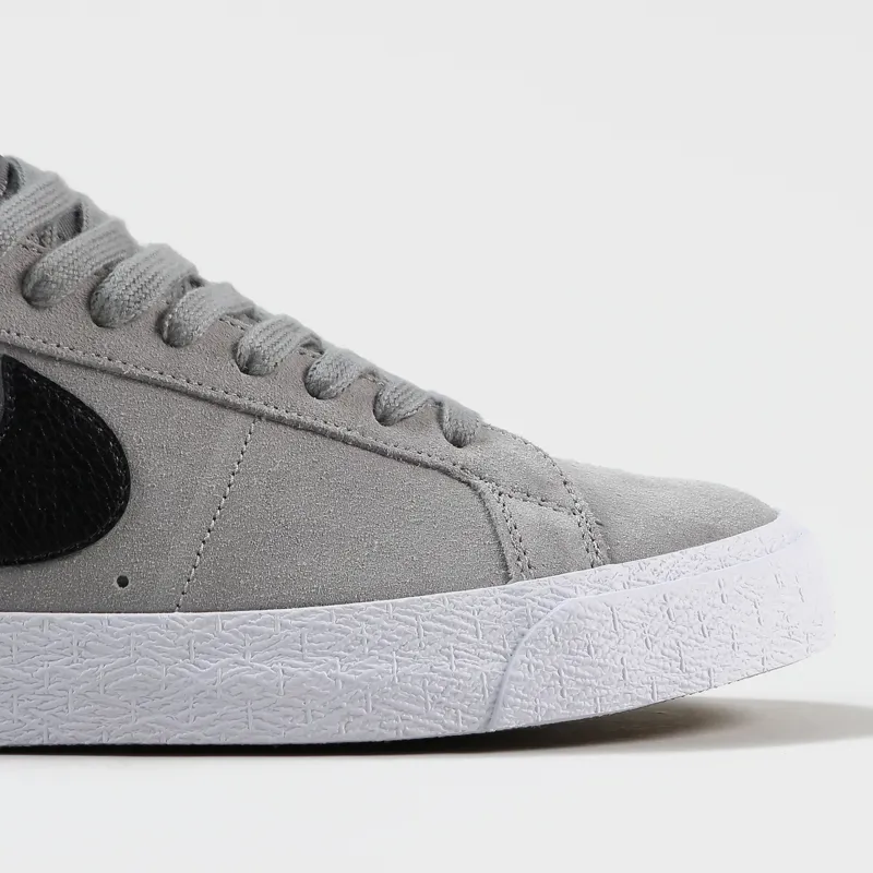 Nike SB Blazer Zoom Low Shoes Dust Black White-2
