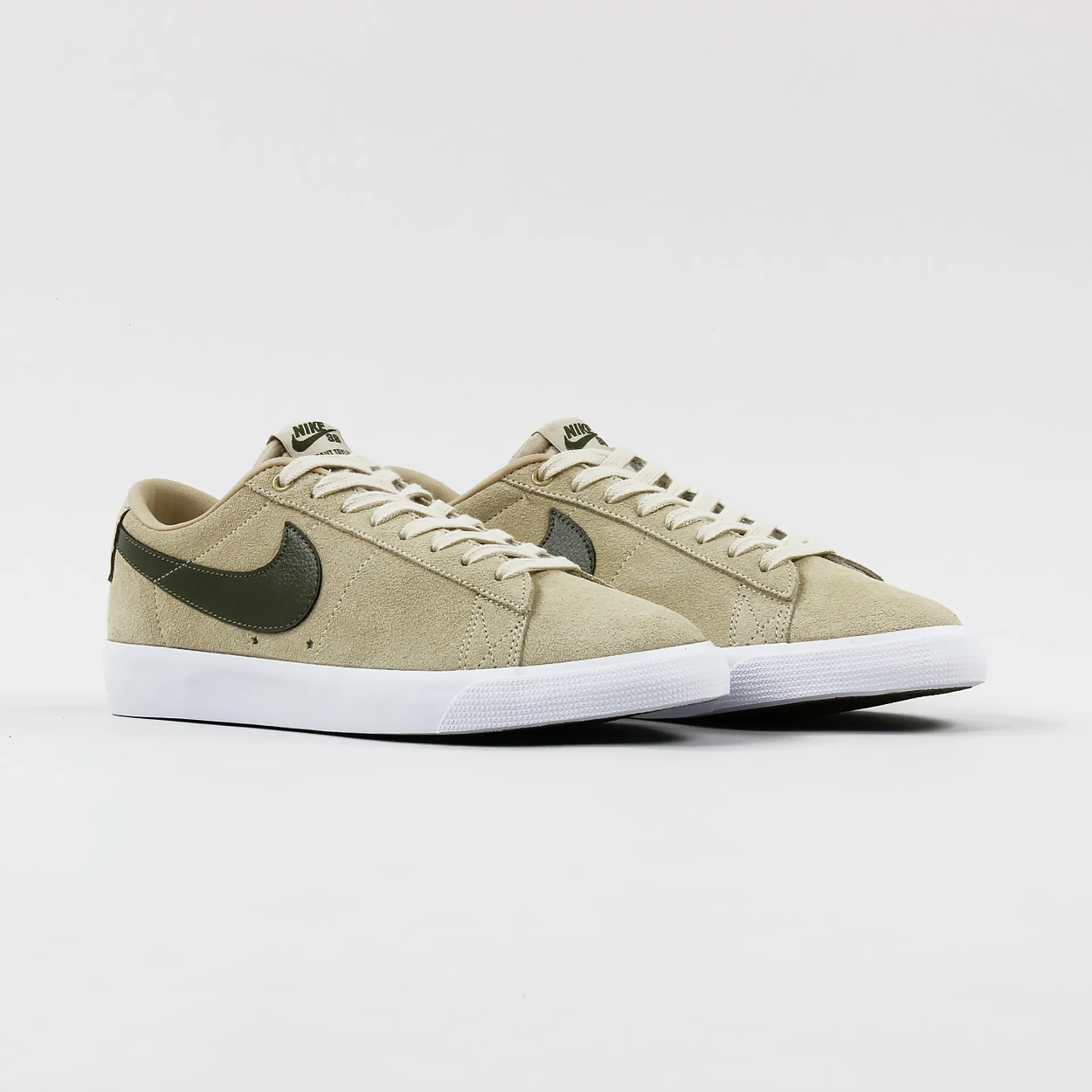 Nike SB Blazer Low GT Shoes Desert Ore Medium Olive