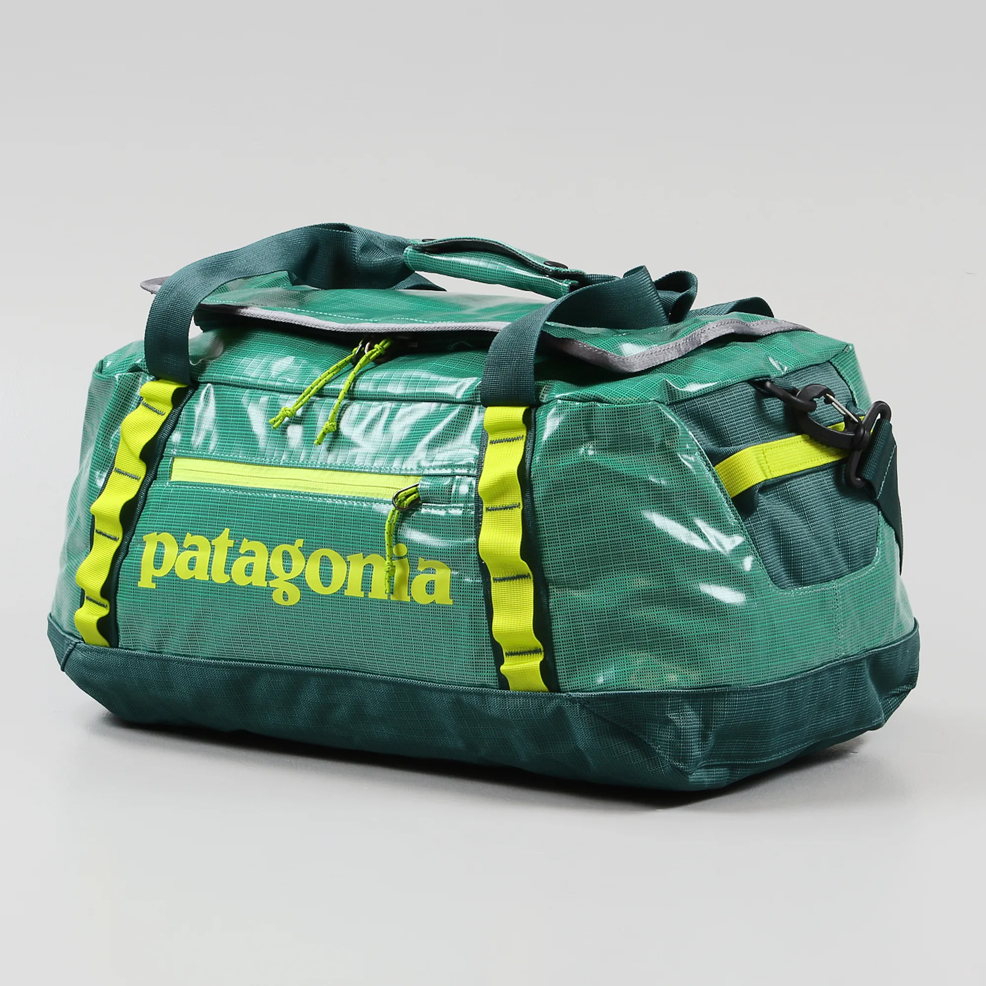 patagonia black hole 45l uk MLC Weathered Stone sided suitcase with enough room for world travel Patagonia Black Hole MLC 45L