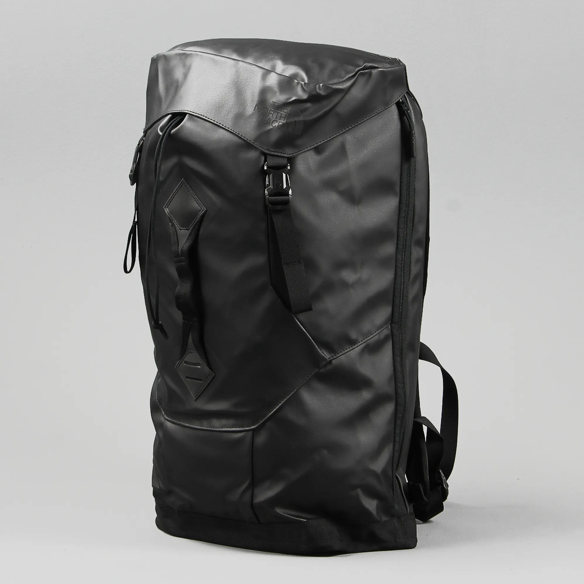 The North Face 40L Outdoor Base Camp Citer Back Pack Bag Black The North Face 40L Outdoor Base Camp Citer Back Pack Bag Black