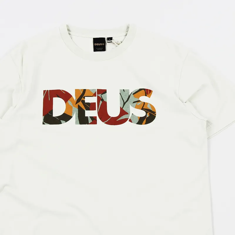 Deus Ex Machina Chulo All Caps T Shirt Seedpearl-1