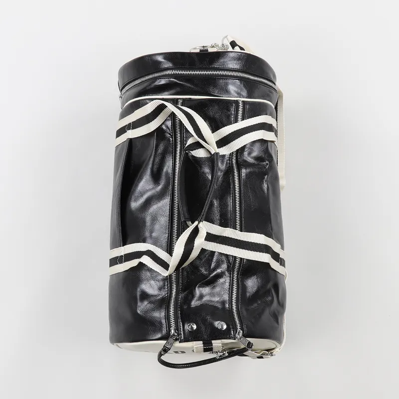 Fred Perry Classic Barrel Bag Black Ecru-3