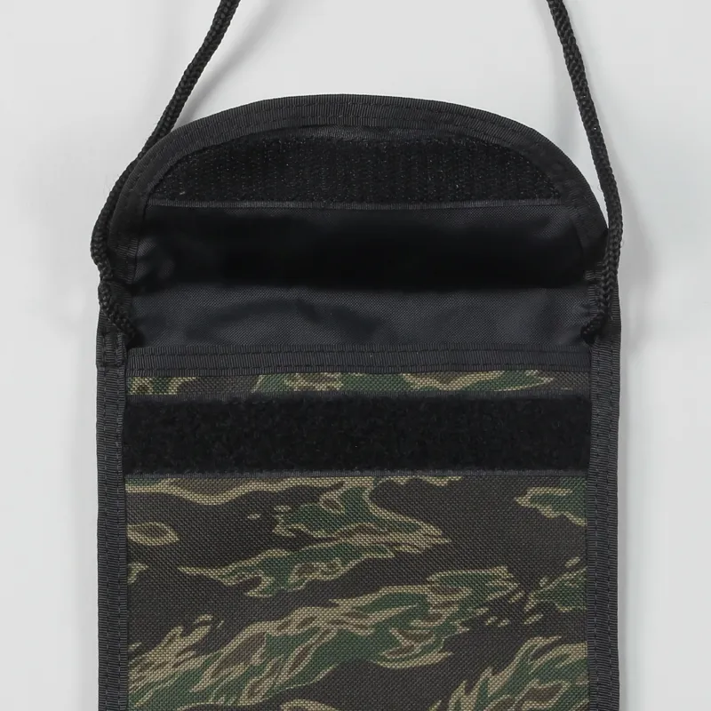 Carhartt WIP Collins Neck Pouch Camo-2