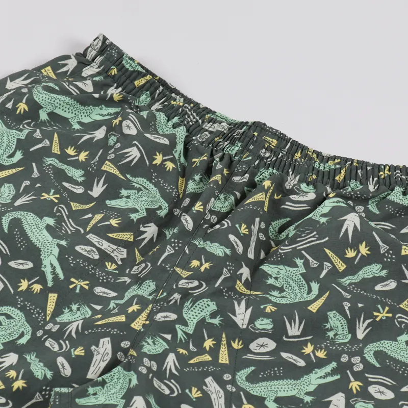 Patagonia Baggies Longs 7 inch Shorts Alligators Kale Green