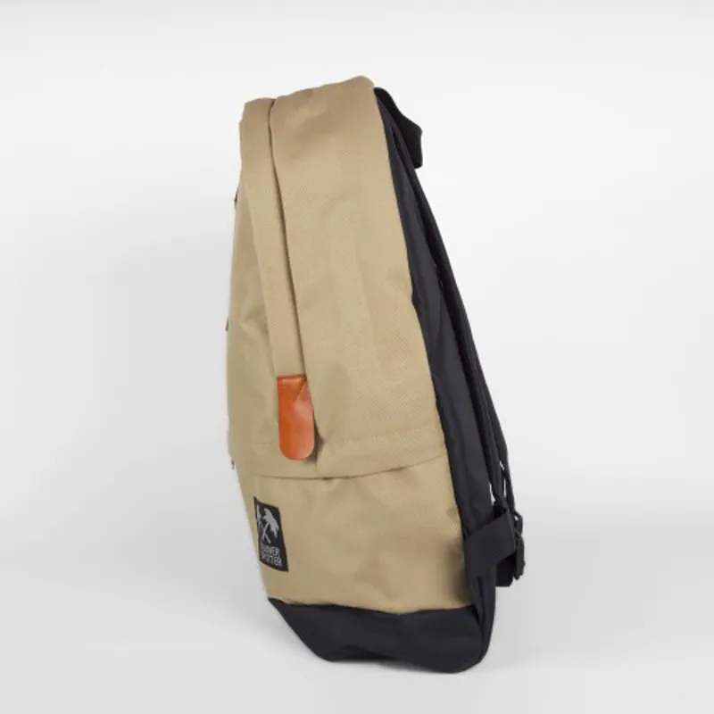 Trainer Spotter Daypack - Sand-2