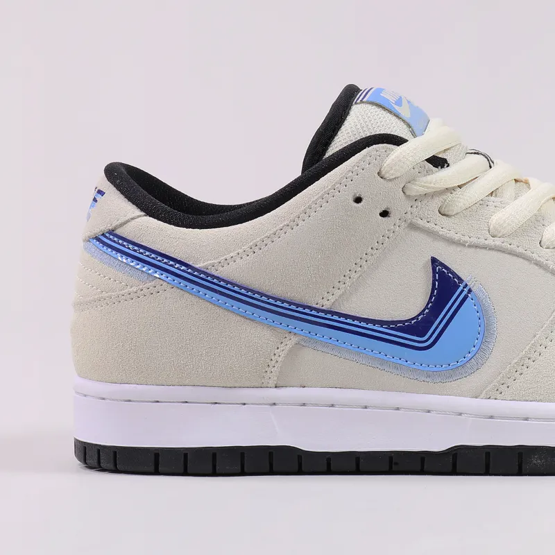 Nike SB Mens Skate Dunk Low Pro Shoes Cream Blue Trainers