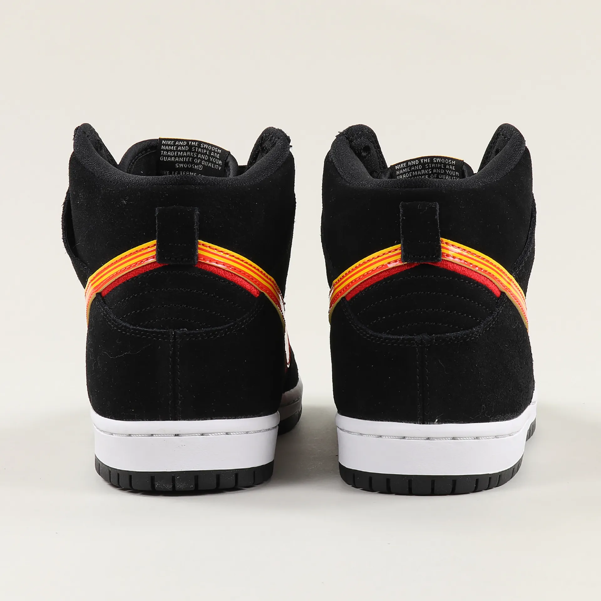 Nike SB Mens Suede Dunk High Pro Shoes Black University Gold