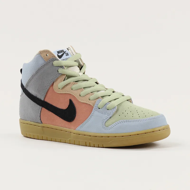 nike dunk high suede