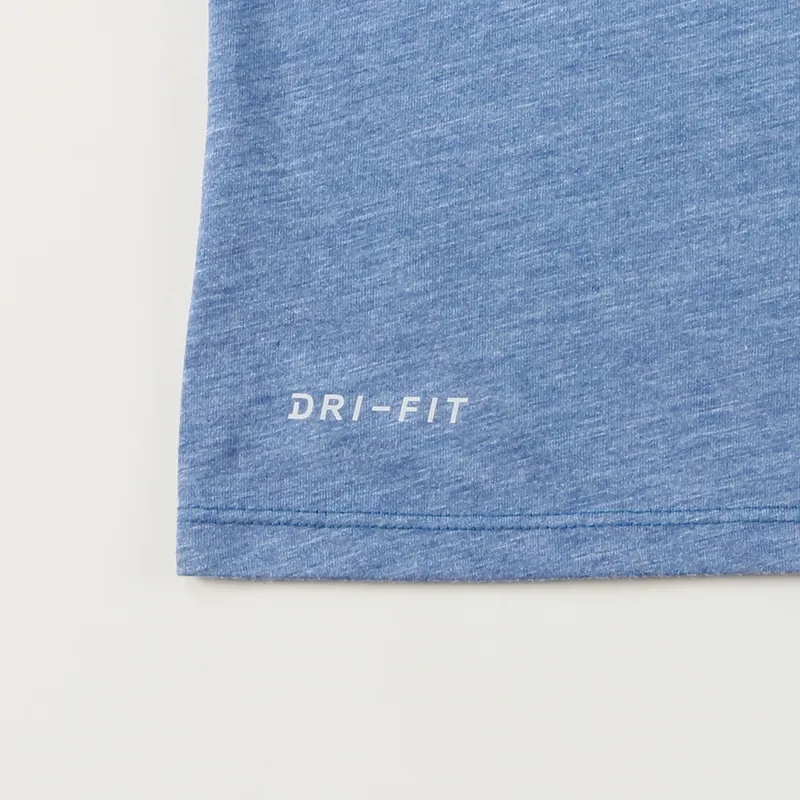 Nike SB Dye T Shirt Dip Dye Blue-2