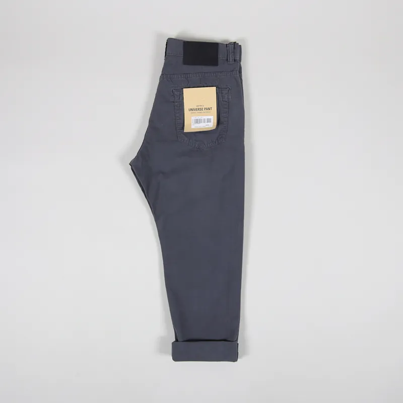 Edwin Universe Cropped Pant Ebony-2