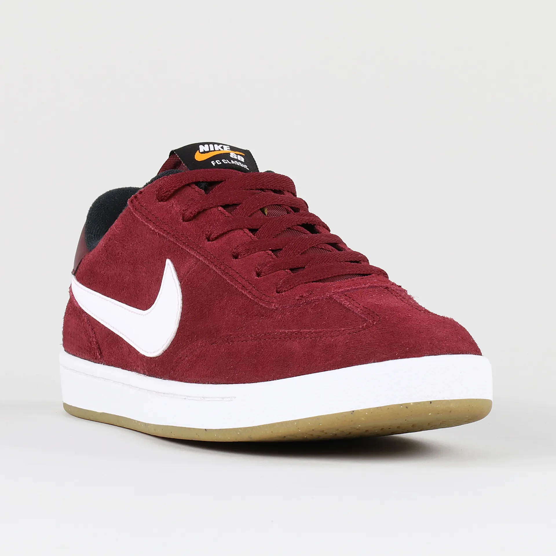 Nike SB Skateboarding FC Classic Skate Shoes Suede Red White