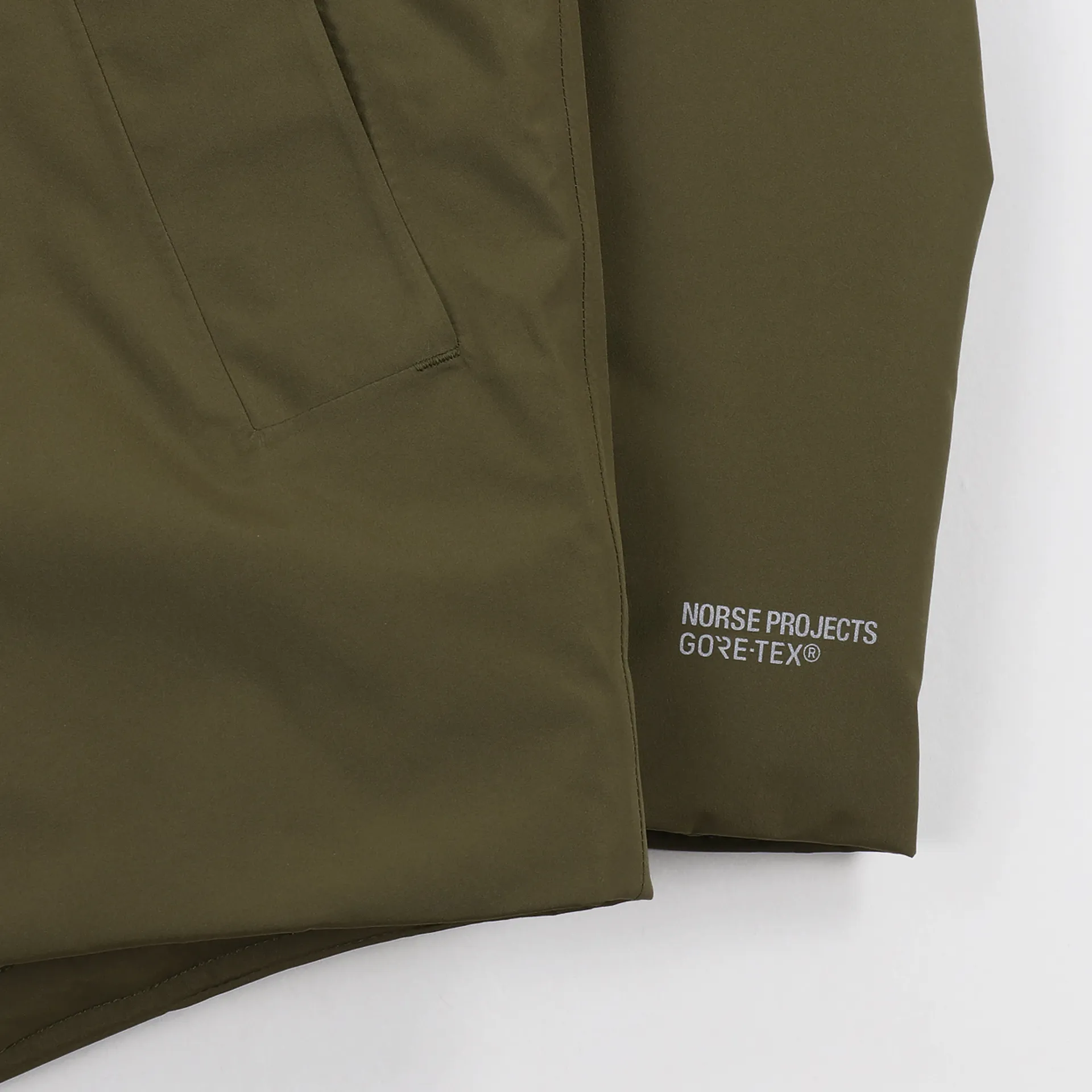 Norse Projects Mens Winter Fyn Down GORE-TEX Jacket Sitka Green