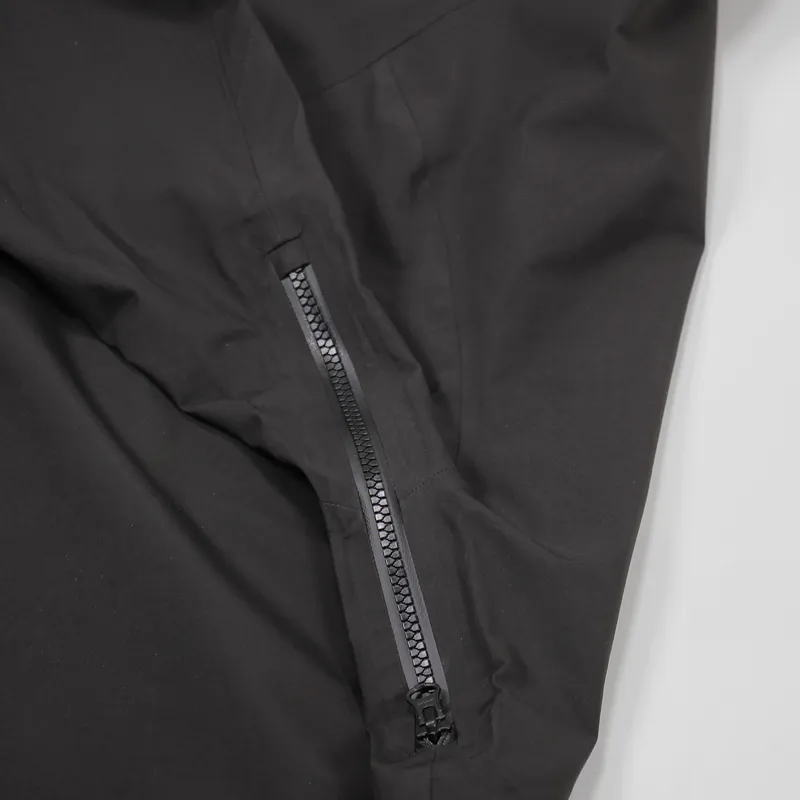 Carhartt WIP Gore-Tex Point Pullover Black-7