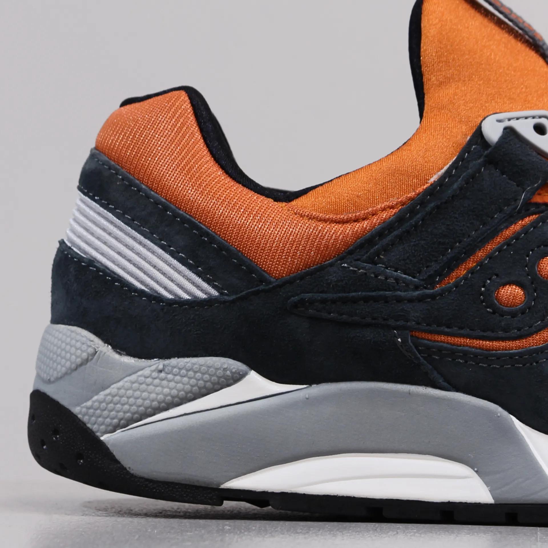 Saucony Grid 9,000 Black & Orange Mens Shoes Size 11 - Mens Saucony Grid 9000 Red White Gum Athletic  main image 3