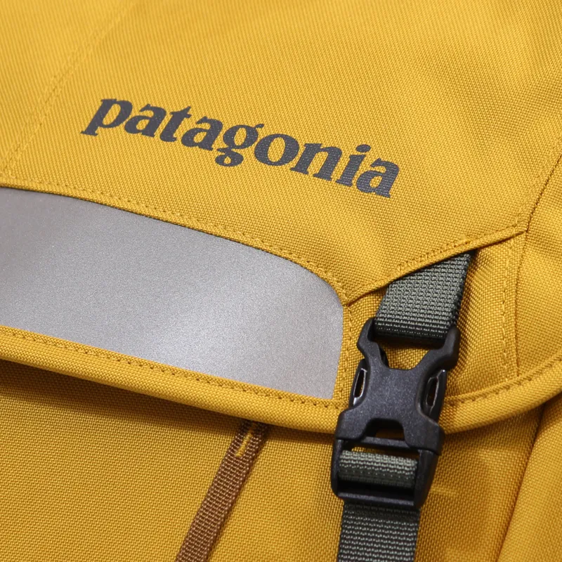 希少カラー patagonia Messenger Bag マスタード イエロー patagoniaパタゴニア ナイロン ショルダーバッグ 黄