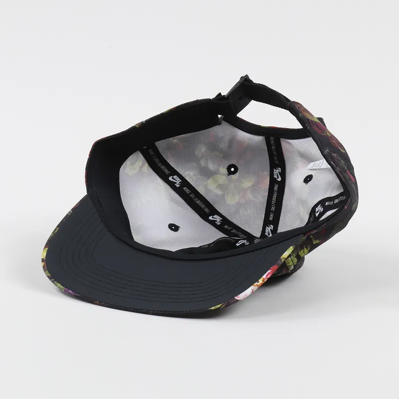 Nike SB Mens Skateboarding Heritage 86 Hat Cap Floral Black White