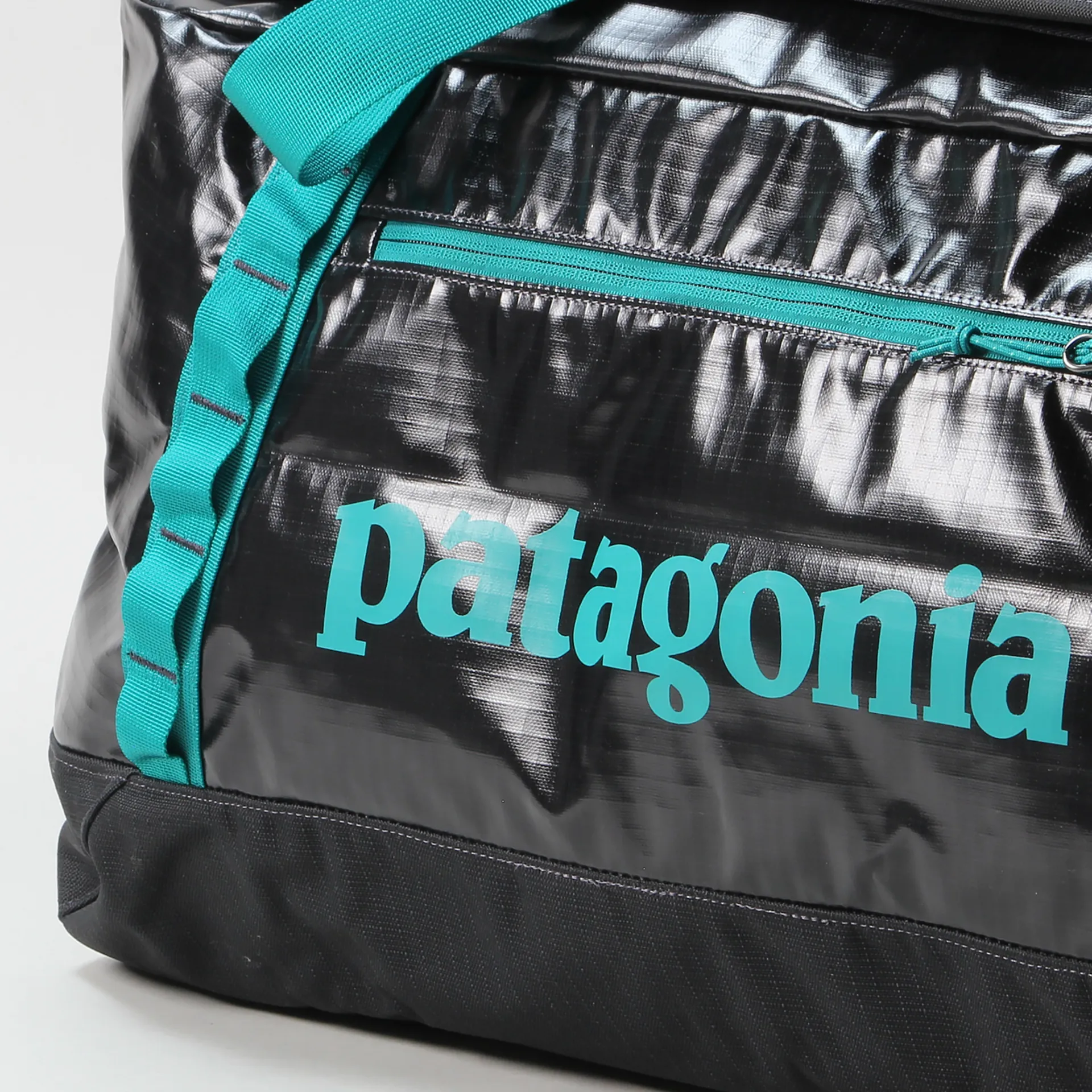 patagonia black hole duffel 90l ink black Patagonia Luggage Black Hole Duffel 90 Litre Capacity Ink Black