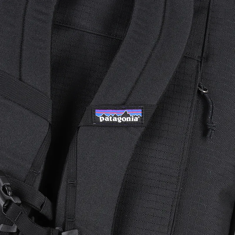Patagonia Black Hole MLC Maximum Luggage Carry-On Bag 45L Black-6