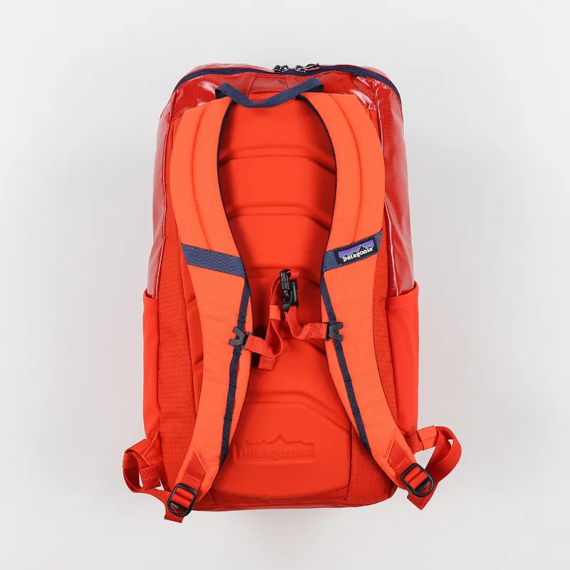 Patagonia Black Hole Pack 25L Paintbrush Red-2