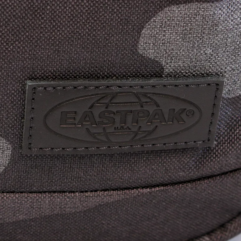 Eastpak Hutson Bag Melange Camo-1