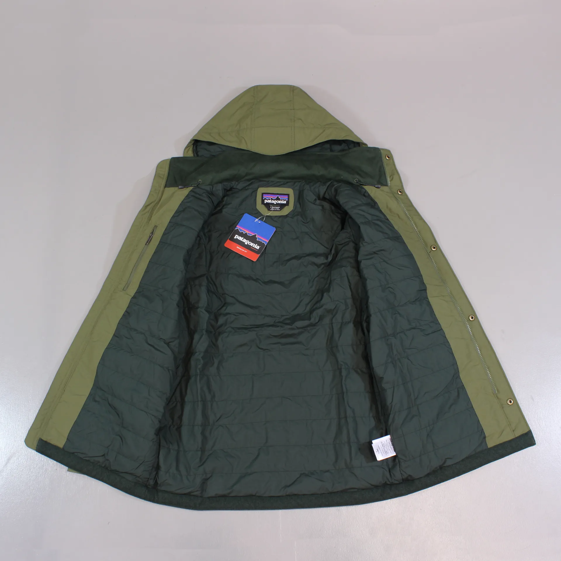 Patagonia Mens Hybrid Mountain Parka Smoked Green Two Tone Coat