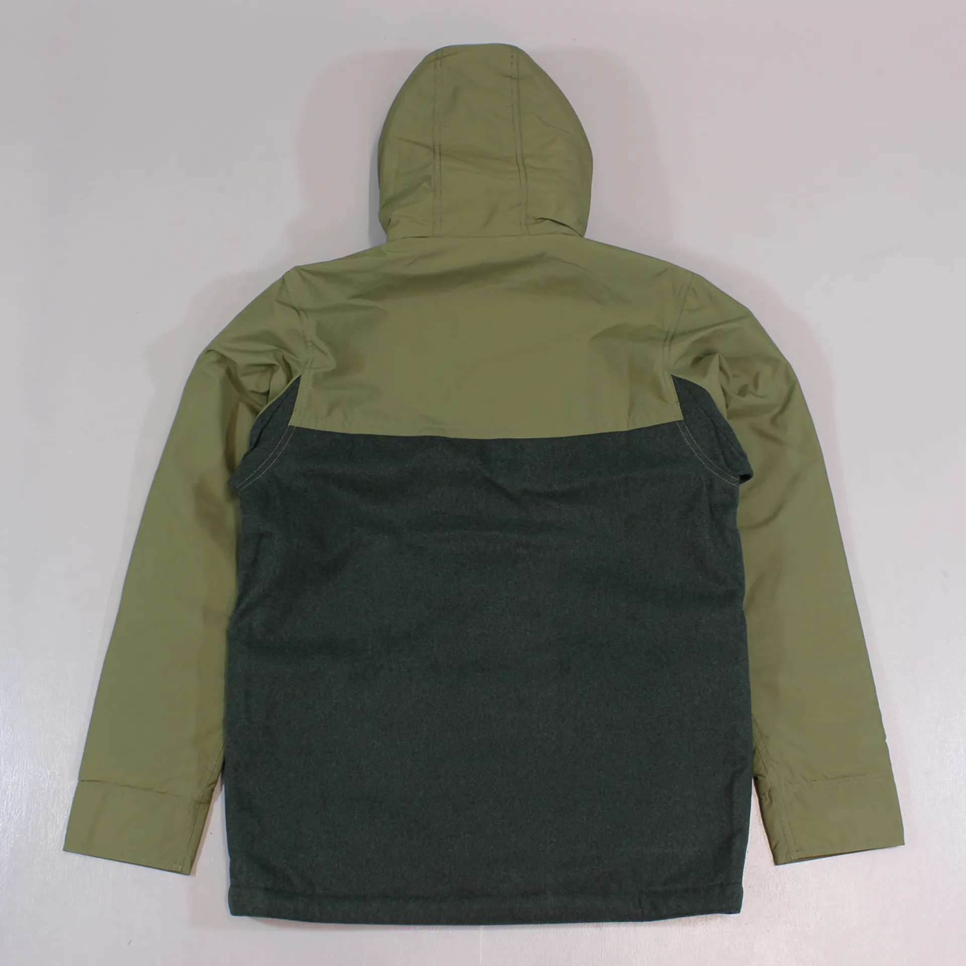 Patagonia Mens Hybrid Mountain Parka Smoked Green Two Tone Coat