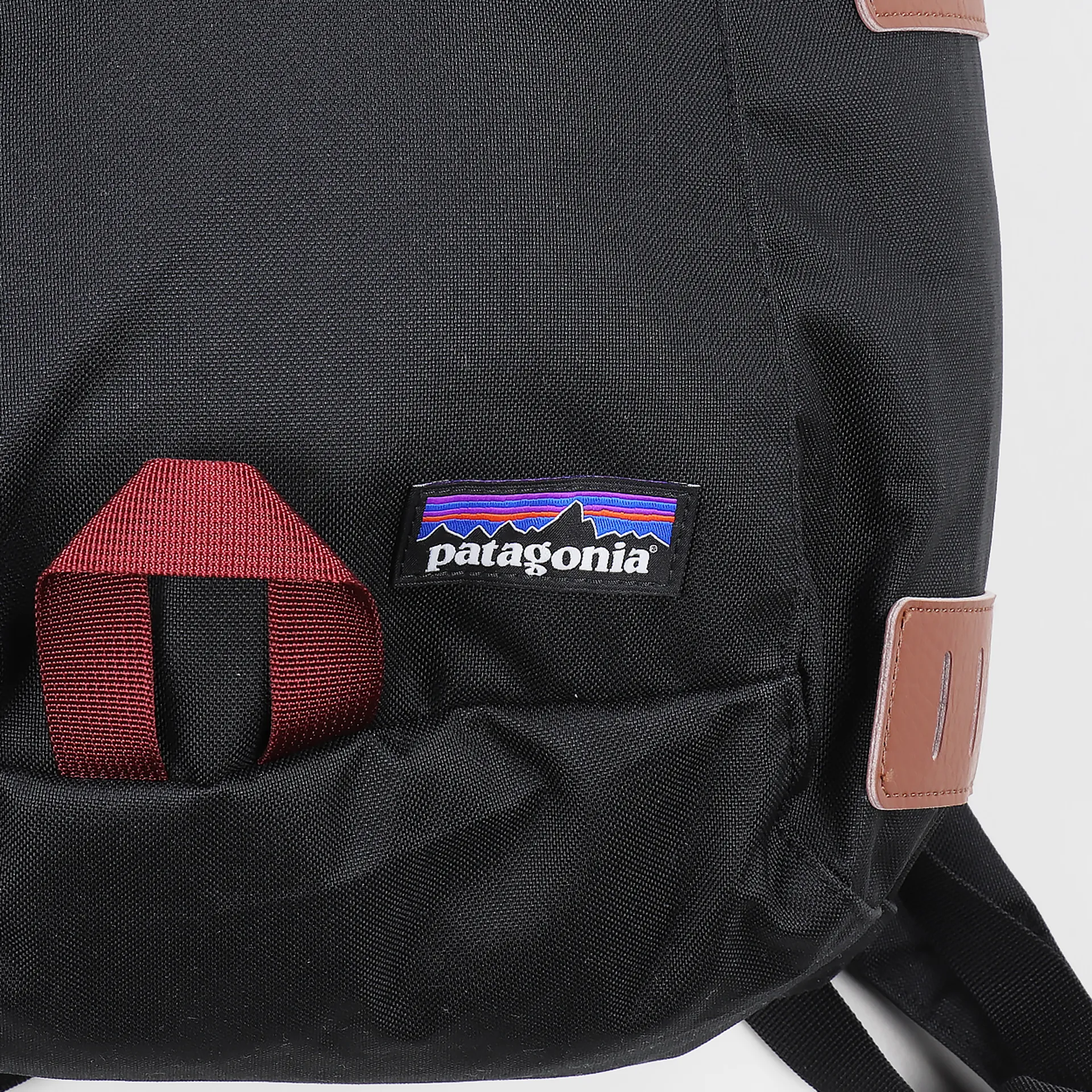 Patagonia Unisex Ironwood 20L Pack Black Rucksack Backpack Bag
