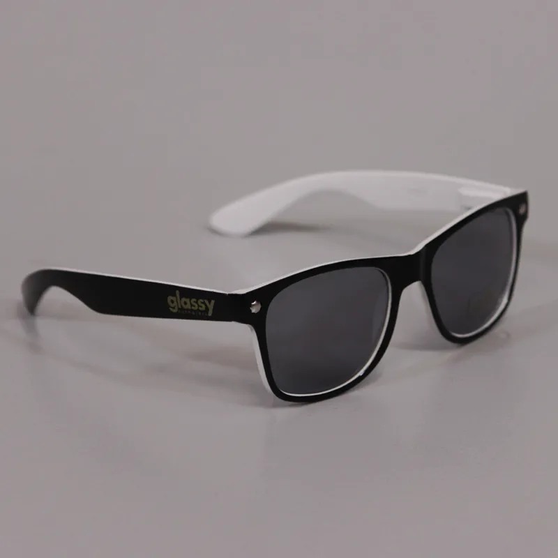 Glassy Sunhaters Leonard Sunglasses Black White