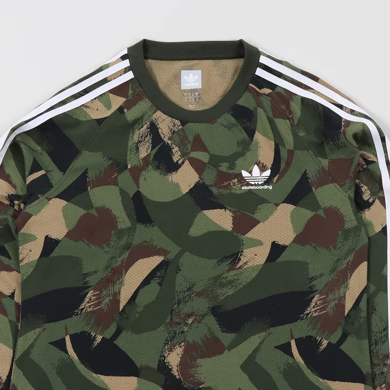Adidas skateboarding deals camo shirt
