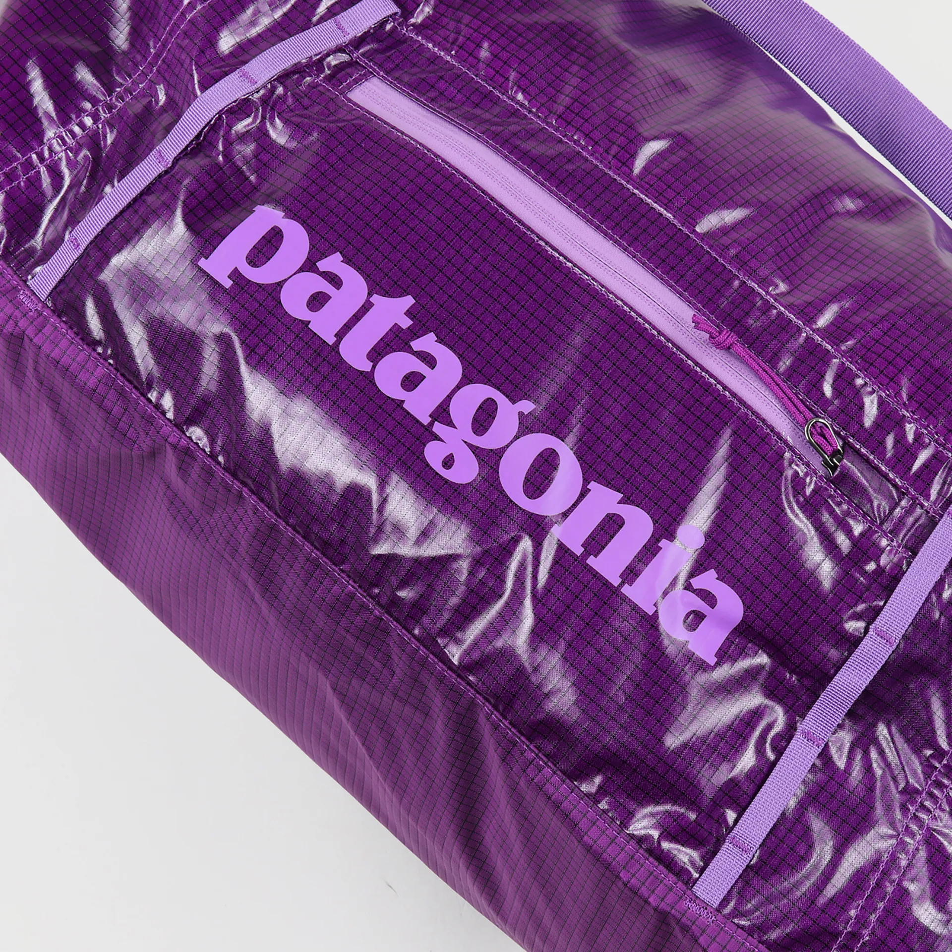 patagonia black hole duffel ikat purple Patagonia Mens Lightweight Black Hole Duffel 45L Bag Ikat Purple