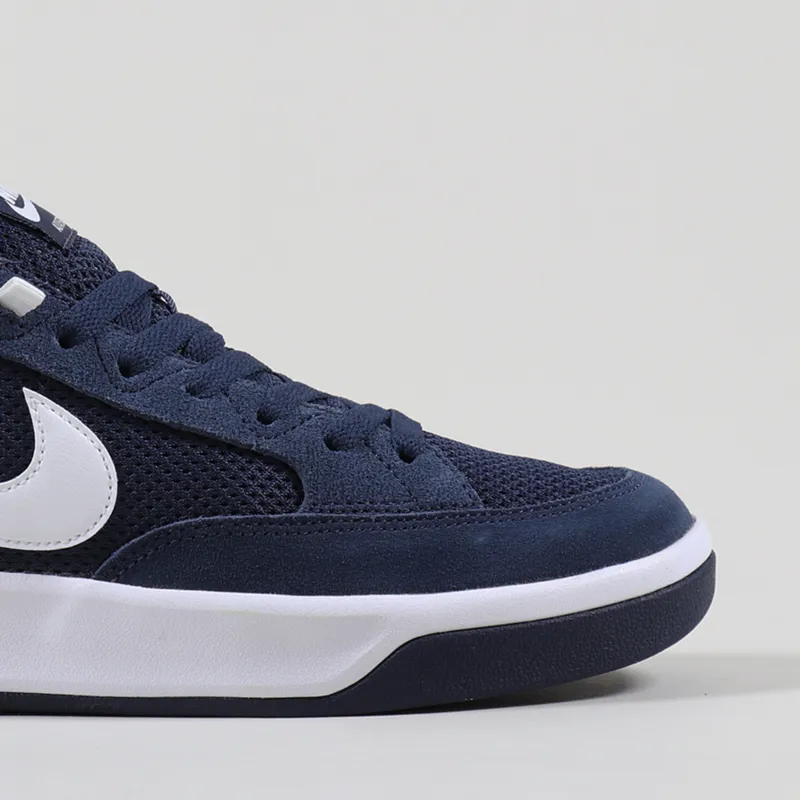 nike sb adversary navy