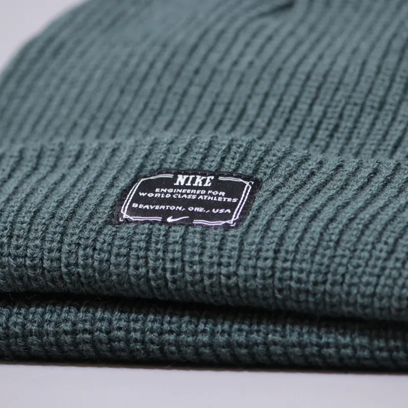 Nike Fisherman Beanie Vintage Green-2