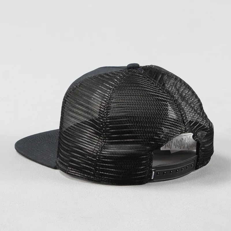 Nike SB Reflect Trucker Cap Black-2