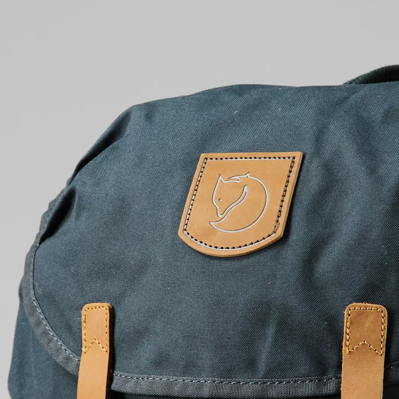Fjallraven Ovik Back Pack 20L Navy-1