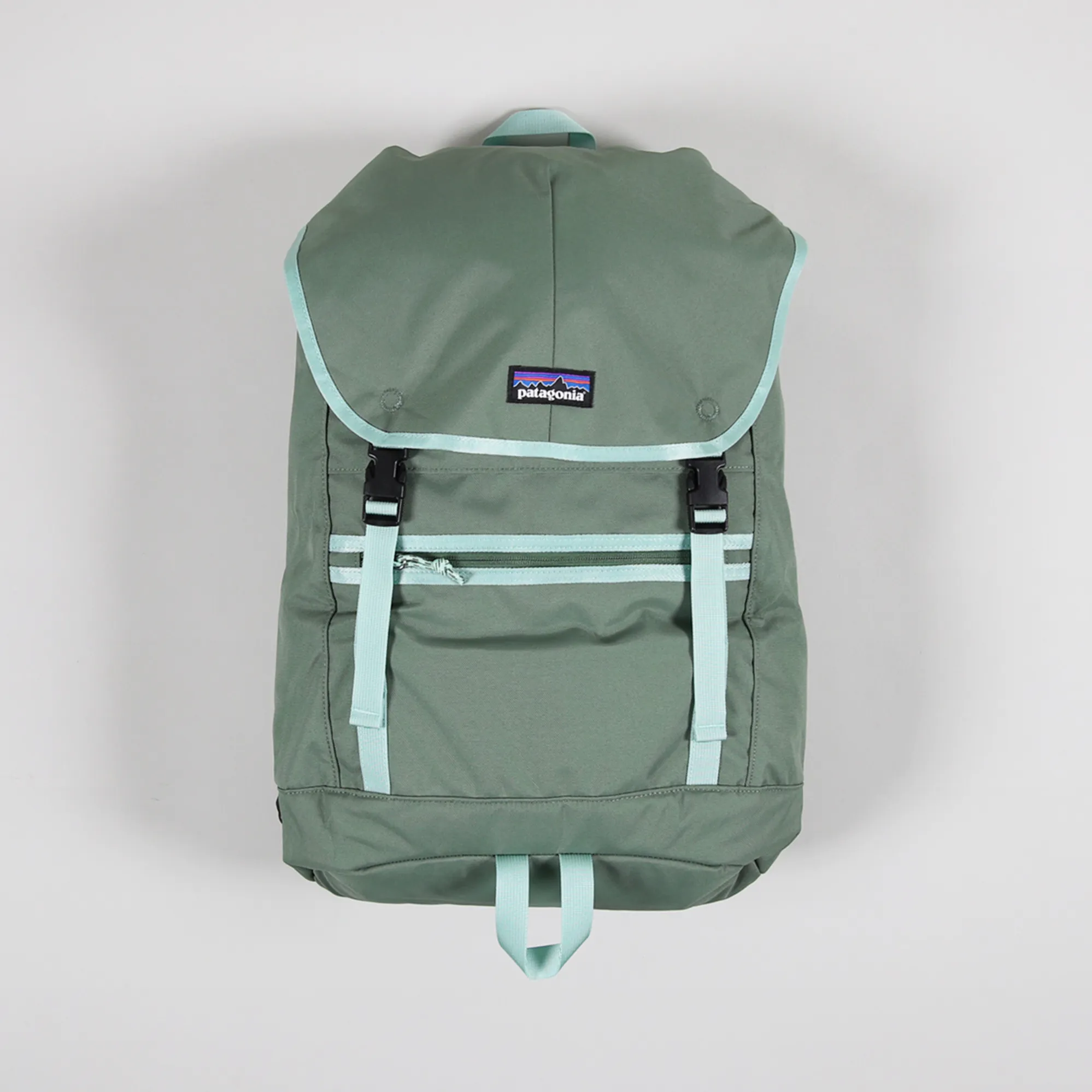 Patagonia Recycled Rucksack Arbor Classic 25L Pack Camp Green Bag Patagonia Recycled Rucksack Arbor Classic 25L Pack Camp Green Bag