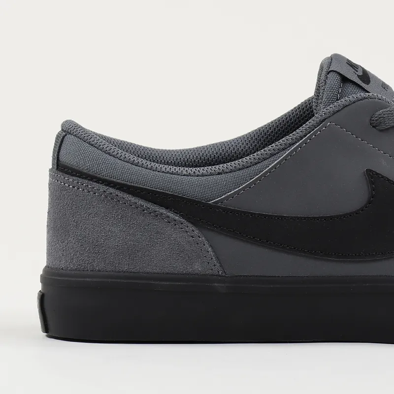 Nike SB Suede Solarsoft Skateboard Grey Black