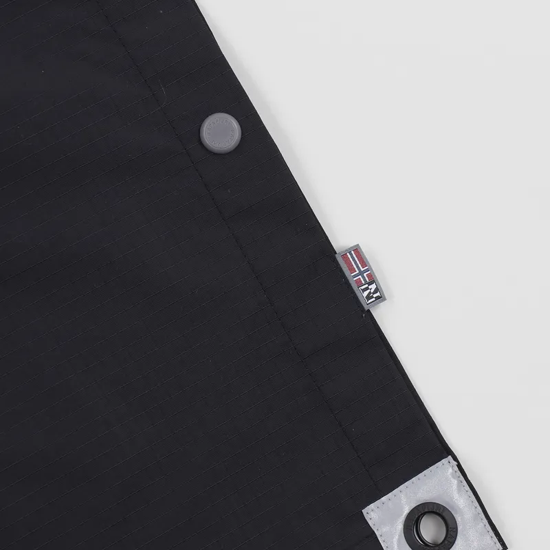 Napapijri Rainforest Cape Black-4