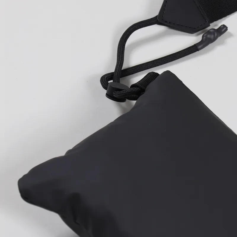 Rains Ultralight Pouch Black-2
