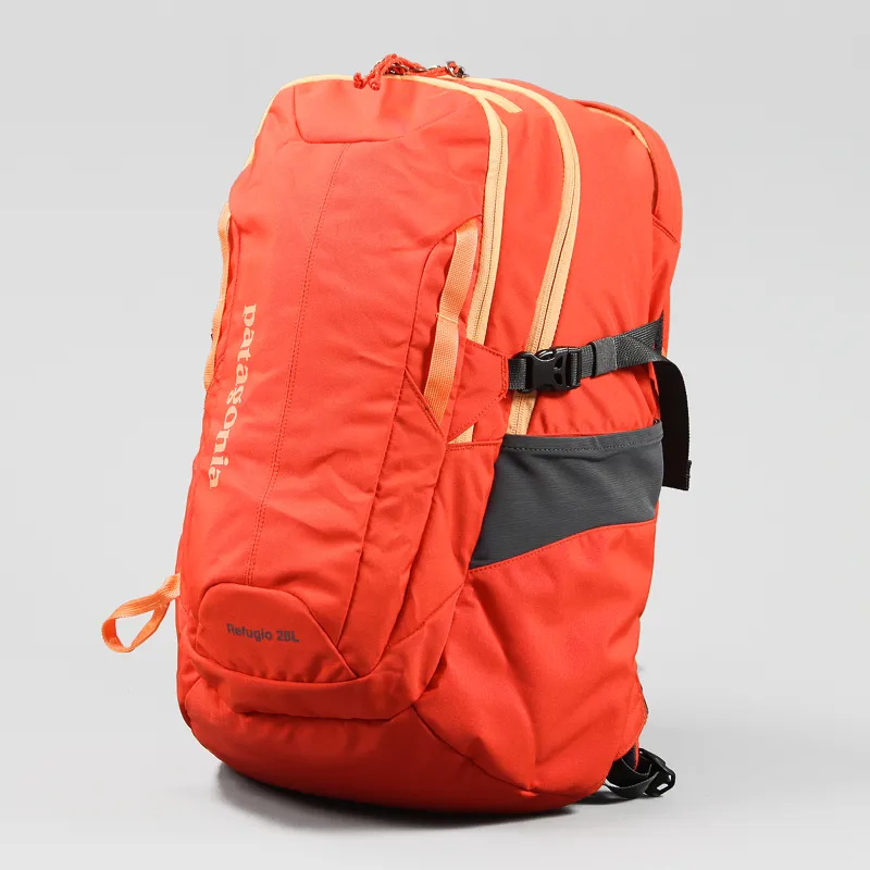 Patagonia Refugio 28L Pack Turkish Red