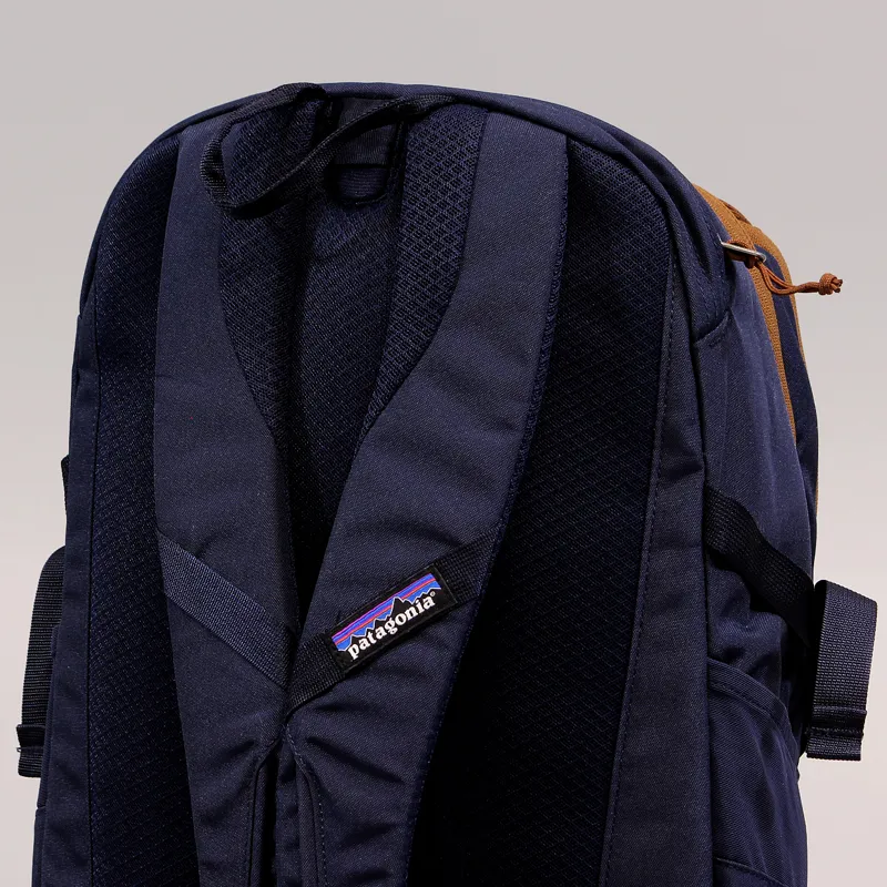 Patagonia Refugio 28L Pack Navy Blue-4