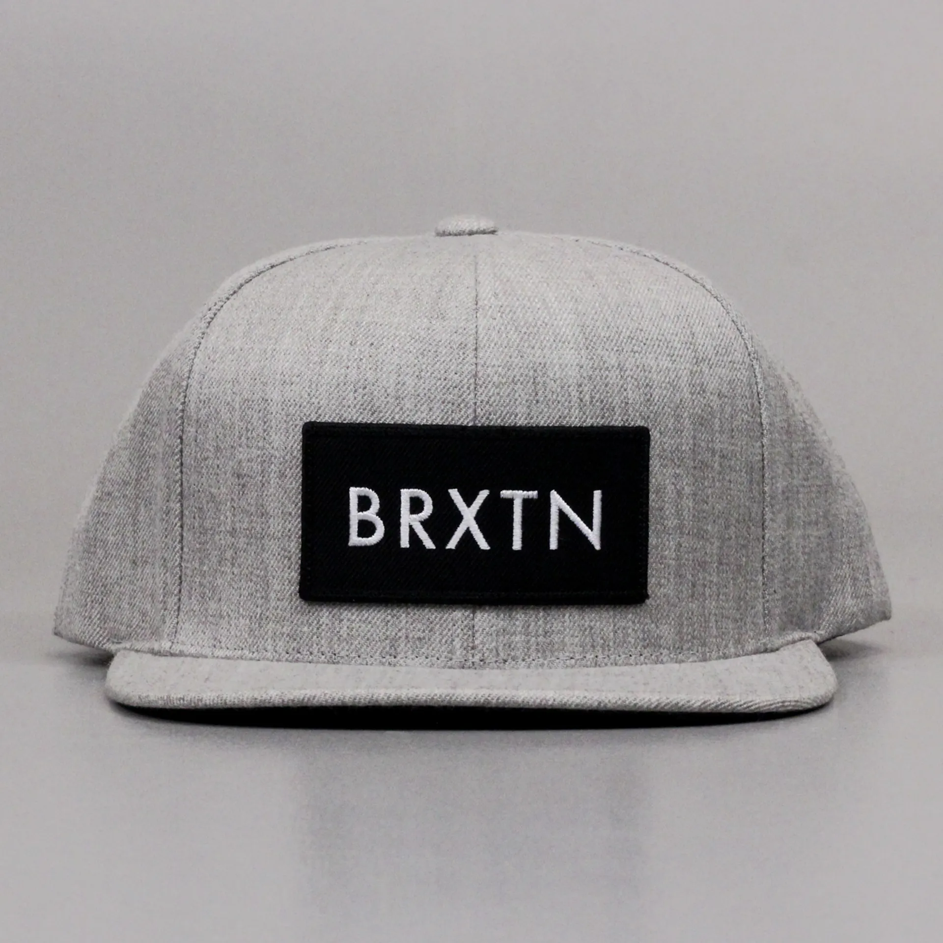 Brixton Rift Snap Back Cap in Indigo and Red Reference: 18400 | Traclet