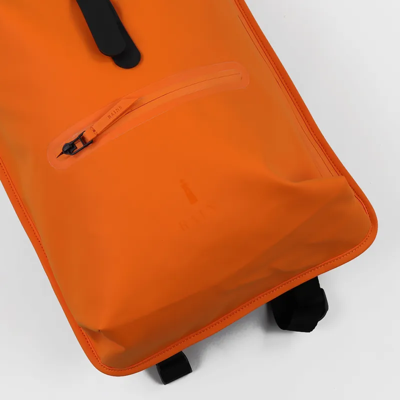 Rains Rolltop Rucksack Fire Orange-2