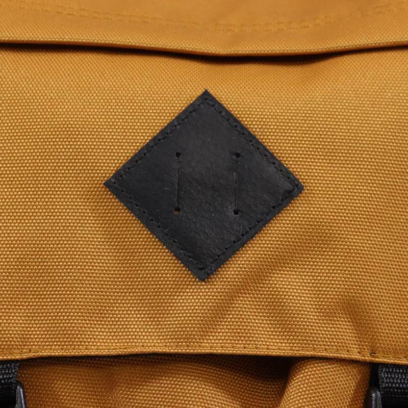 Eastpak Rowlo Into the Out Bag Orange-1