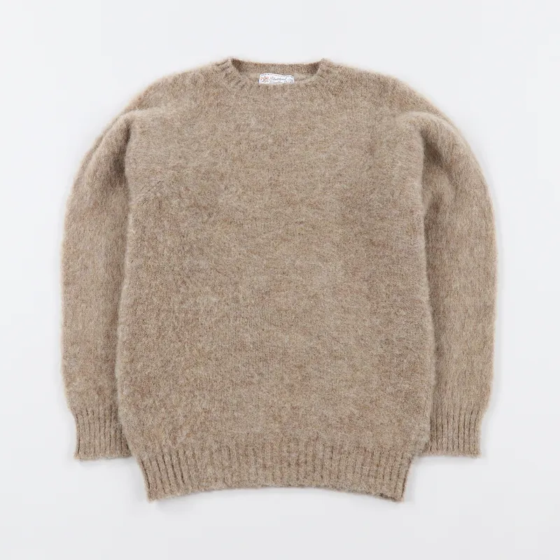 Shetland Woollen Co. Shaggy Wool Knit Crew Neck Sweater Camel