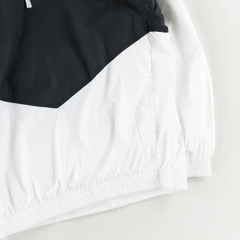 white nike sb windbreaker