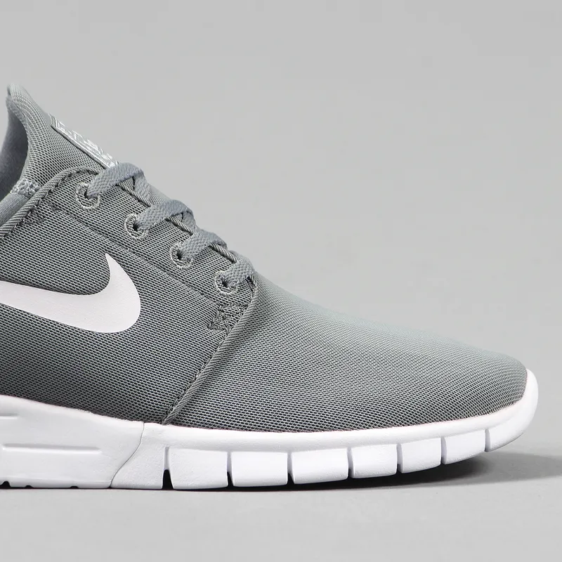 kiezen Achtervolging Huidige Nike SB Stefan Janoski Max Running Style Trainers Mesh Grey White