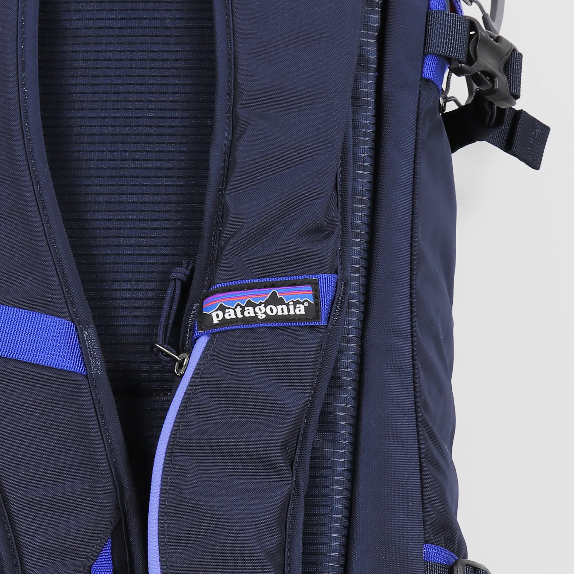 Patagonia Outdoor Technical SnowDrifter Pack 20L Navy Blue